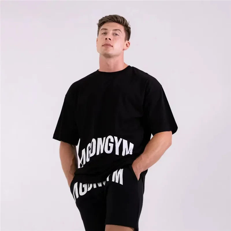 T-Shirt Oversized GYM Plus Size — Roupa de Treino para Homem